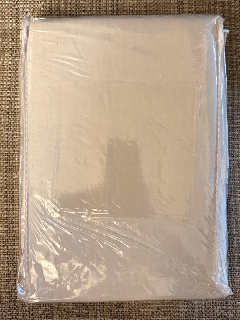NWT Cambridge pillowcases - Picture 2 of 2